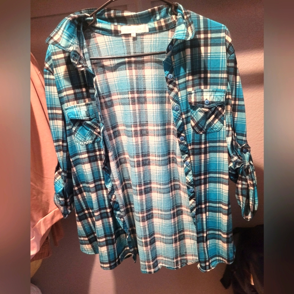Long Sleeve Top- Teal, Black, White Color Top! Plus Size 1X